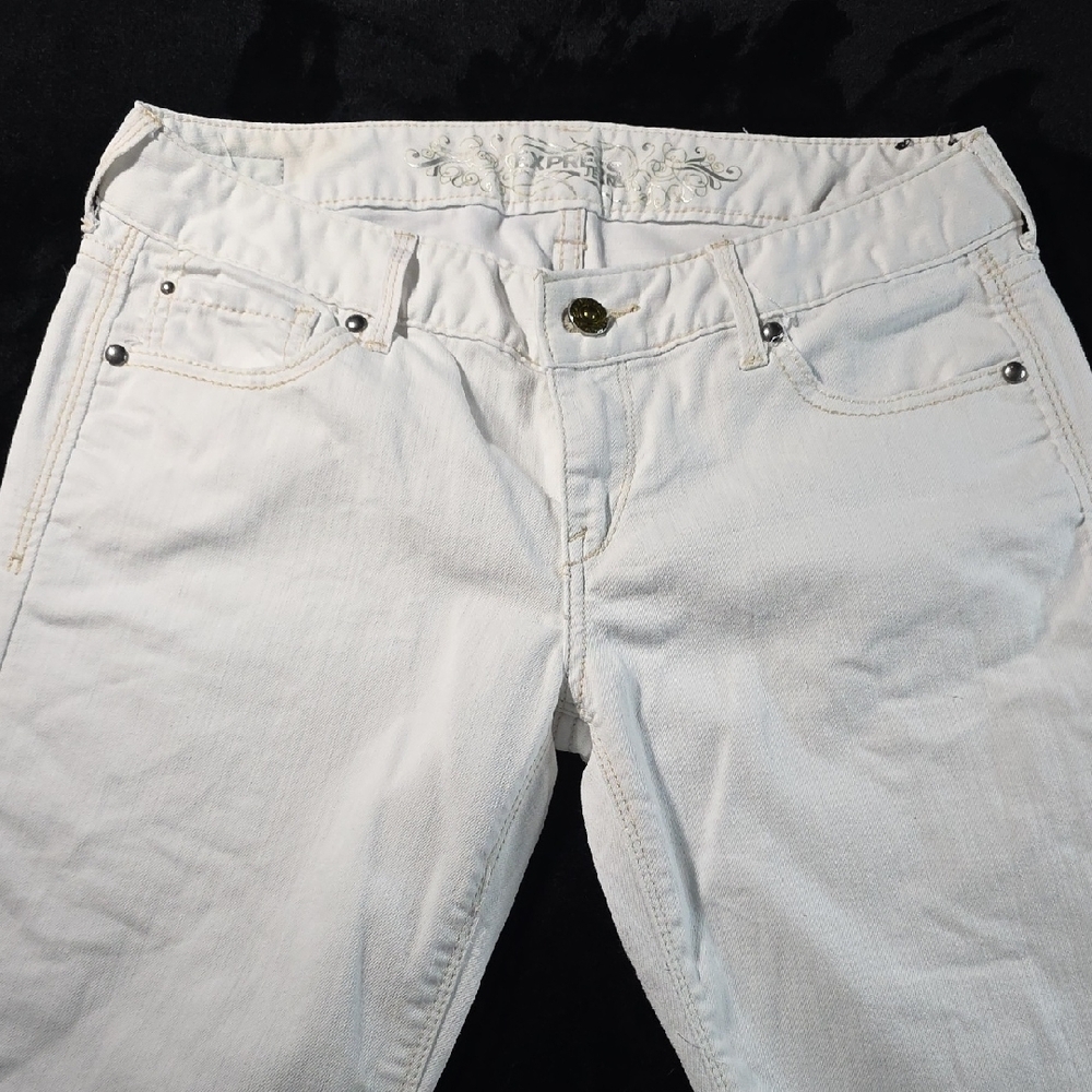 Express Women's Cream Boot Cut Jeans